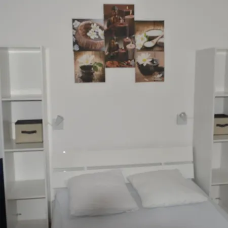 Apartment Duchatel *